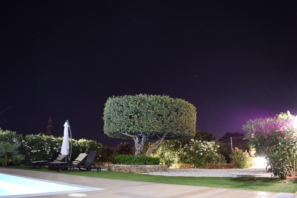 Aroma Villas Χερσόνησος Εξωτερικό φωτογραφία